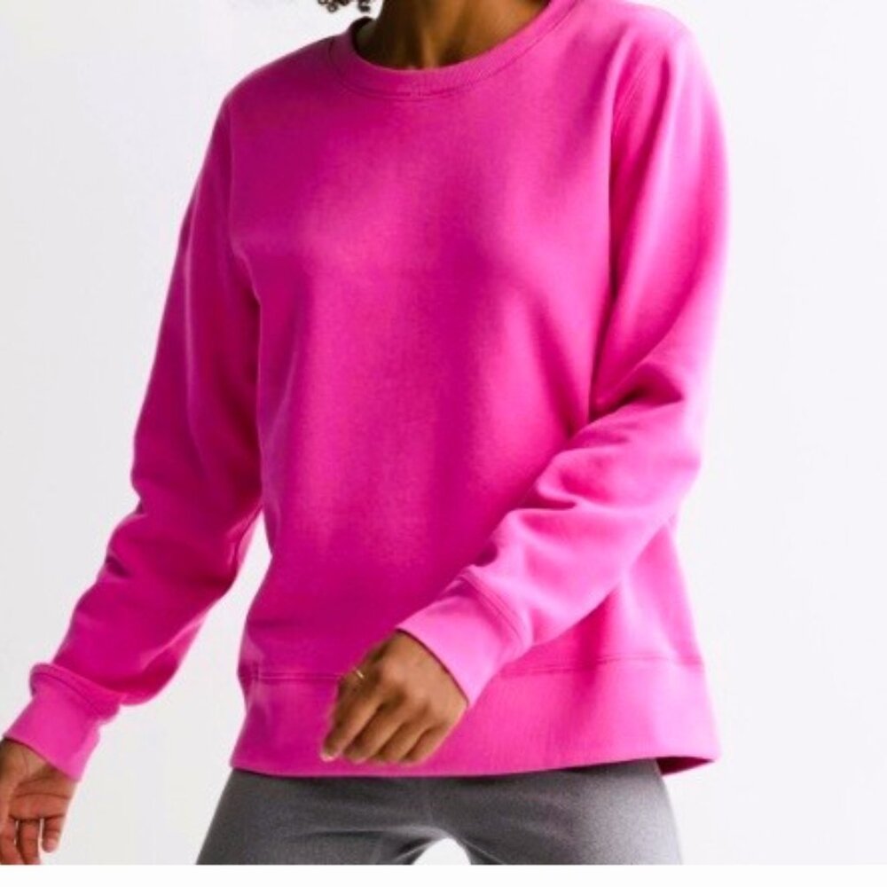 NWT Tek Gear Ultrasoft Fleece MEDIUM Sweatshirt in Pink